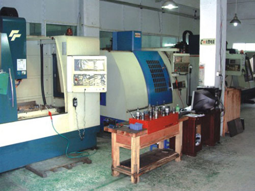 電腦數(shù)控加工機(jī)